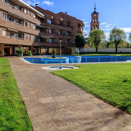 Lägenhet Baruhaus Duplex Piscina Y Parking *