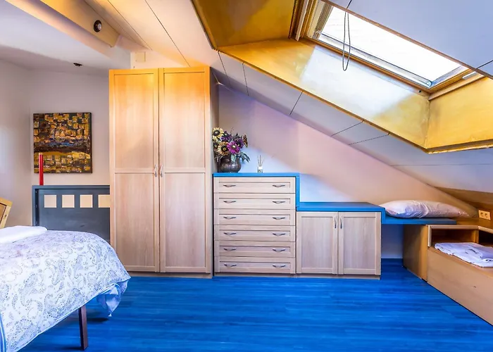 Baruhaus Duplex Piscina Y Parking Apartment Villamanan